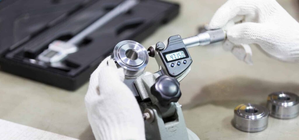 Adhering to global calibration standards TechMotion Systems TechMotion Systems Equipment reliability and accuracy